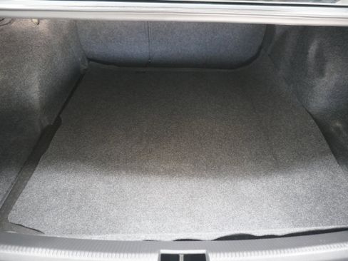 Used 2022 Volkswagen Passat 2.0T SE image 23