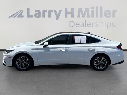 Used 2023 Hyundai Sonata SEL w/ Convenience Package FWD image 2