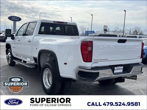 Used 2025 Chevrolet Silverado 3500 LTZ w/ LTZ Convenience Package AWD/4WD image 8