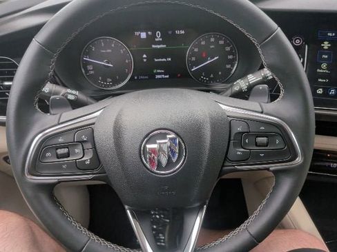 Used 2023 Buick Envision Avenir FWD image 31