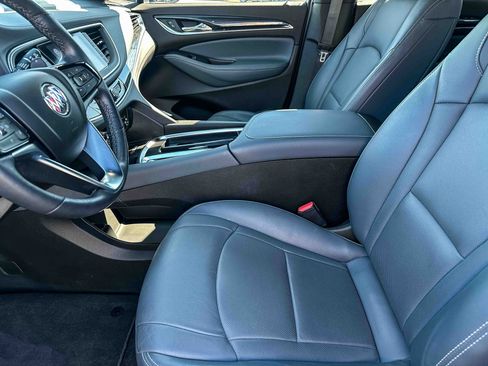 Used 2023 Buick Enclave Essence w/ Sport Touring Edition FWD image 13