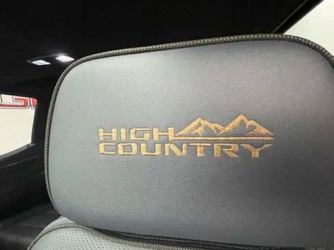 Used 2022 Chevrolet Silverado 1500 High Country w/ High Country Premium Package AWD/4WD image 24