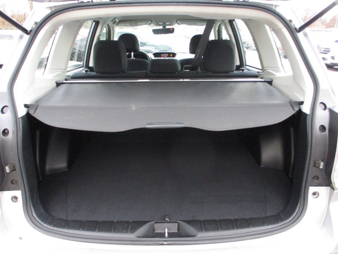 Used 2018 Subaru Forester 2.5i w/ Alloy Wheel Package AWD/4WD image 7
