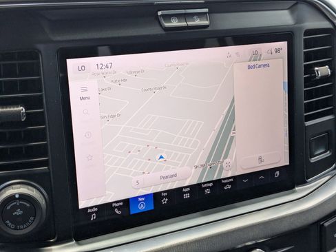 Used 2025 Ford F350 Platinum w/ FX4 Off-Road Package image 23