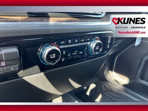 New 2026 GMC Sierra 3500 SLE AWD/4WD image 26