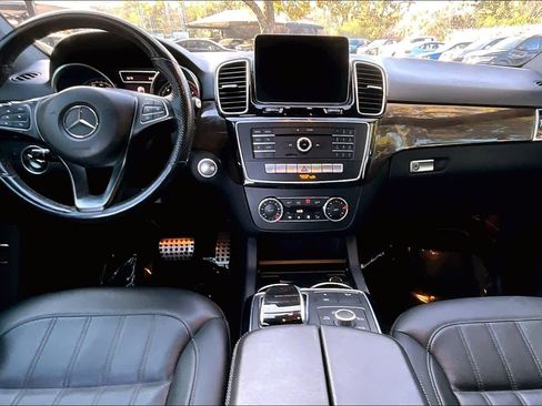 Used 2019 Mercedes-Benz GLE 400 GLE 400 image 15