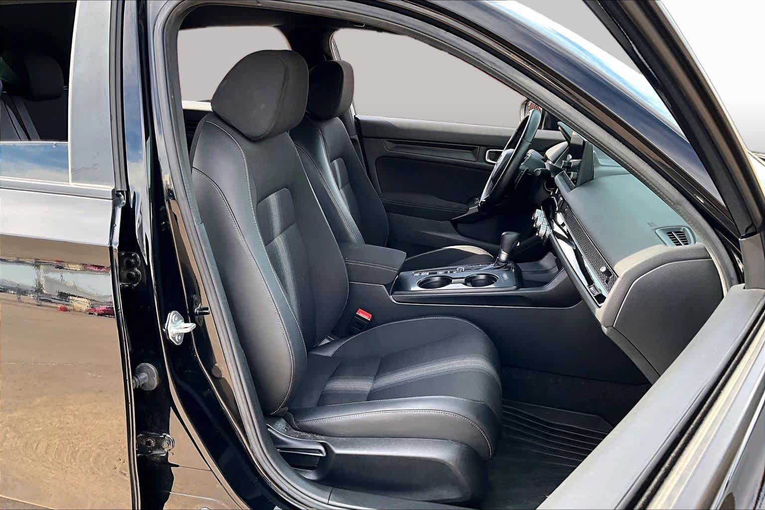 Used 2024 Honda Civic Sport image 8
