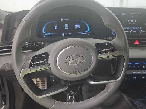 Used 2026 Hyundai Elantra Sport FWD image 11
