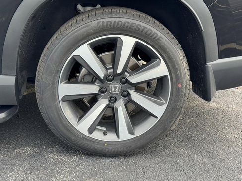 Certified 2025 Honda Pilot Elite image 7