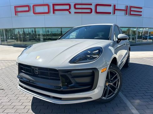 Used 2026 Porsche Macan Turbo AWD/4WD image 1