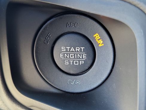 New 2026 Jeep Gladiator Rubicon w/ Safety Group image 16