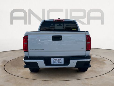 Used 2021 Chevrolet Colorado LT w/ LT Convenience Package RWD image 9