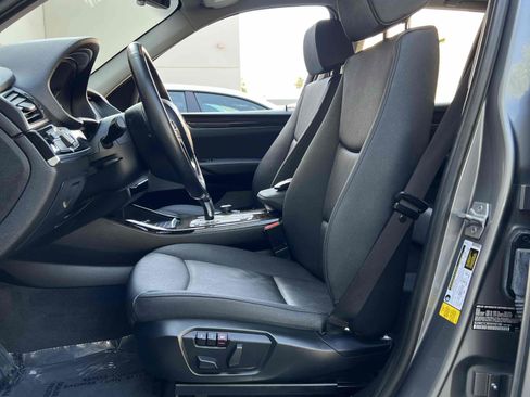 Used 2017 BMW X3 sDrive28i RWD image 41