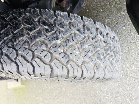 Used 2006 Chevrolet Colorado LS image 13