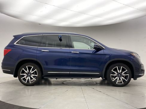 Used 2020 Honda Pilot Touring image 6