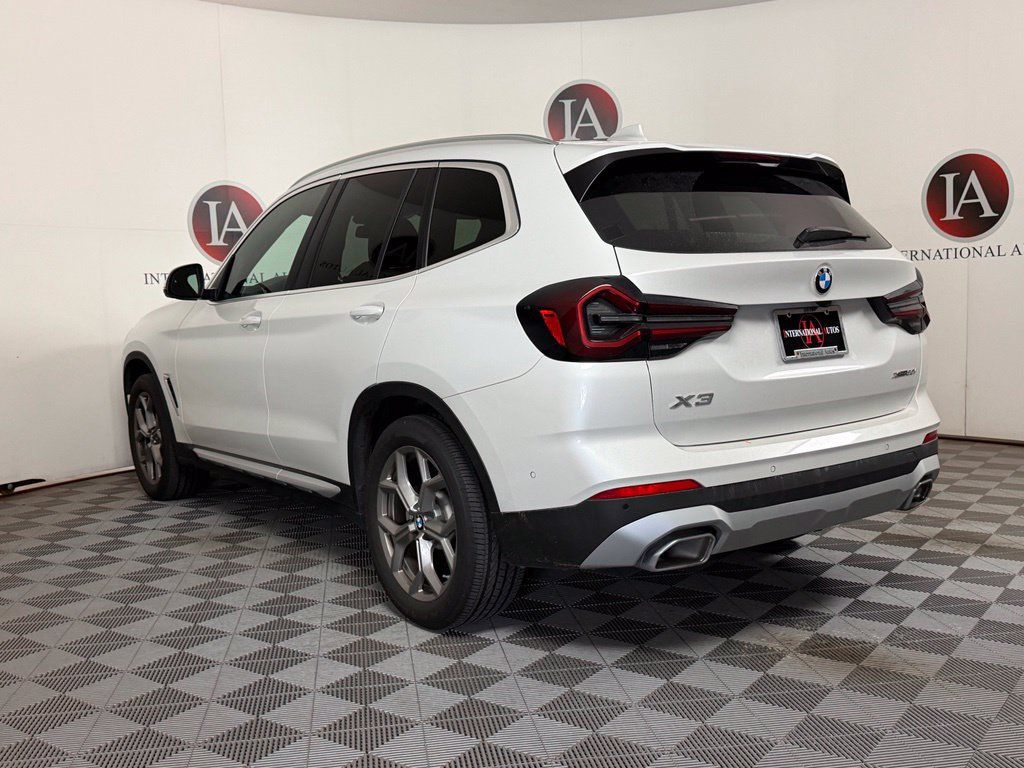 Certified 2024 BMW X3 xDrive30i w/ Premium Package AWD/4WD image 6