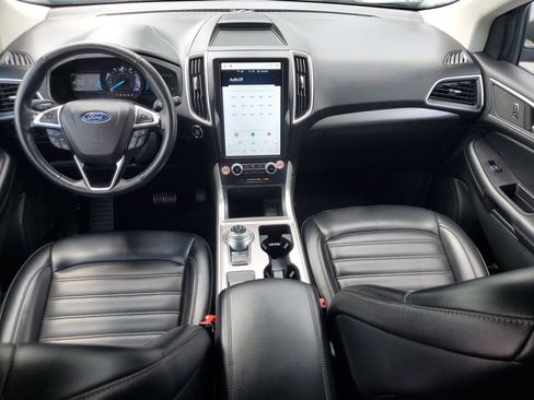 Used 2024 Ford Edge SEL AWD/4WD image 15