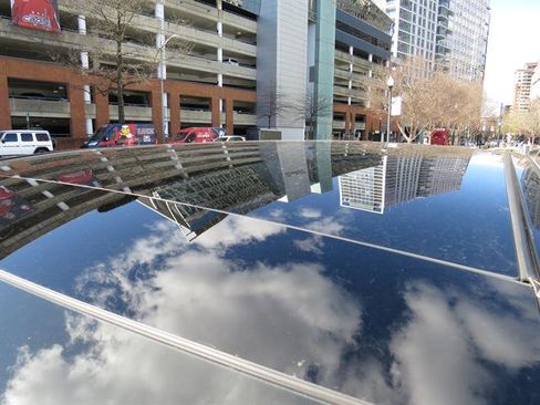 Used 2023 Mercedes-Benz EQE 350+ 4MATIC SUV w/ Exclusive Trim Package image 28