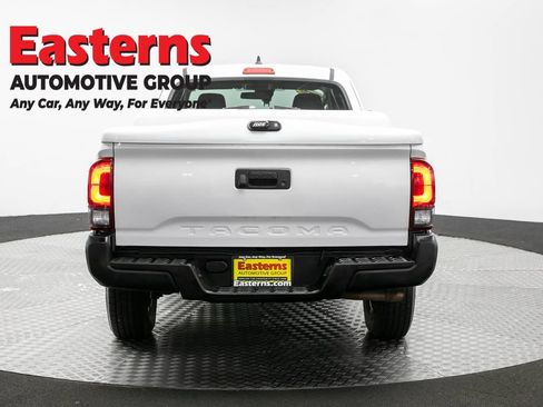 Used 2020 Toyota Tacoma SR RWD image 6