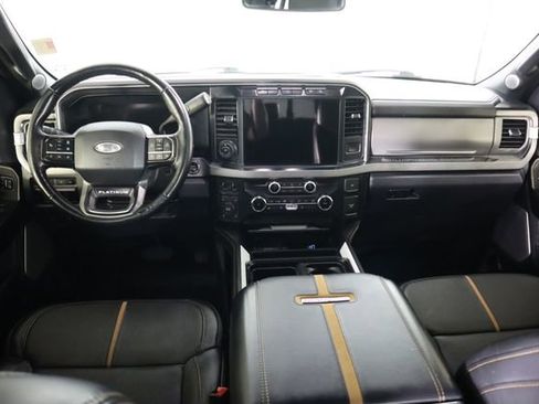 Used 2024 Ford F250 Platinum w/ FX4 Off-Road Package AWD/4WD image 36
