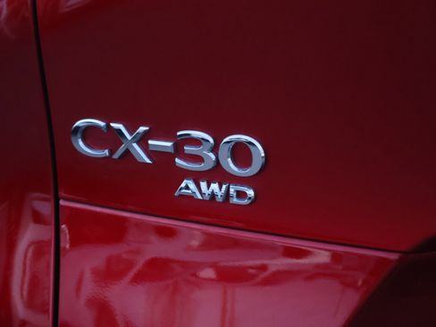 Certified 2025 MAZDA CX-30 2.5 Turbo w/ Premium Plus Pkg image 17