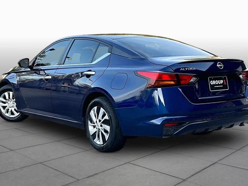 Certified 2024 Nissan Altima 2.5 S FWD image 12