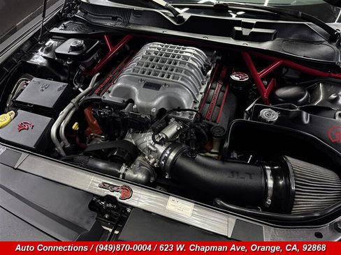 Used 2018 Dodge Challenger SRT Hellcat RWD image 27