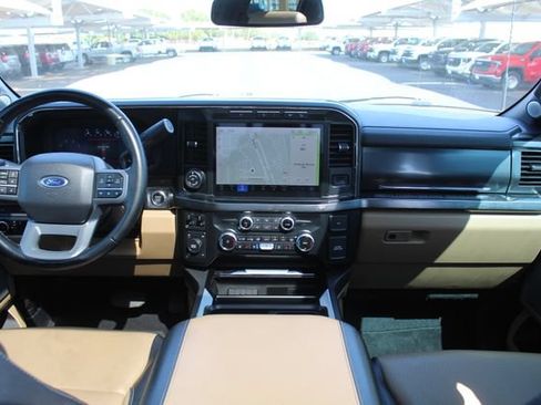 Used 2023 Ford F250 Lariat w/ Lariat Ultimate Package AWD/4WD image 22