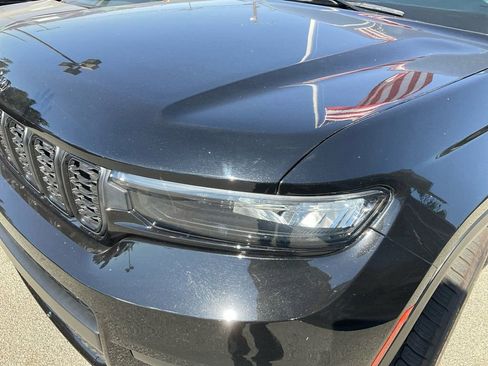 Used 2021 Jeep Grand Cherokee L Laredo image 34