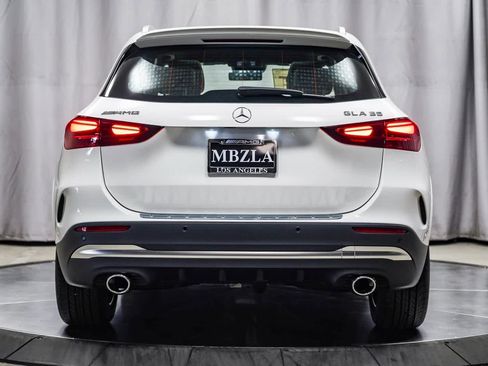 New 2025 Mercedes-Benz GLA 35 AMG AMG GLA 35 image 7