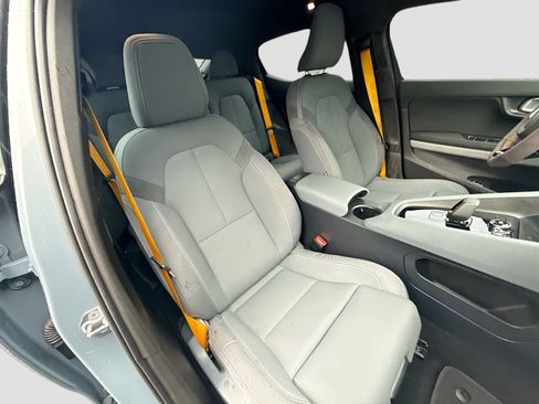 Used 2021 Polestar Polestar 2 w/ Performance Package image 29