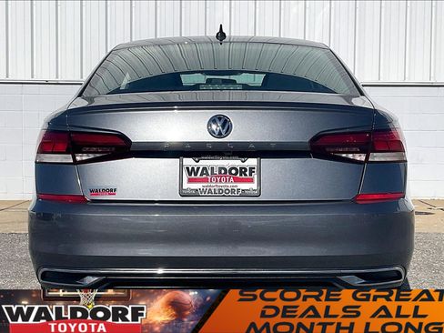 Used 2021 Volkswagen Passat 2.0T S image 5