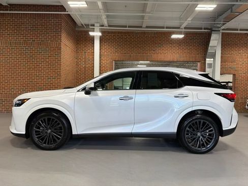 Used 2025 Lexus RX 350 AWD image 4