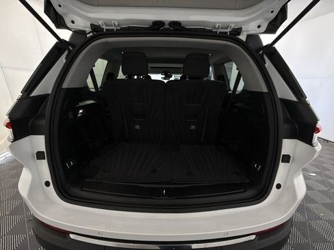 Used 2023 Jeep Grand Cherokee L Laredo image 26