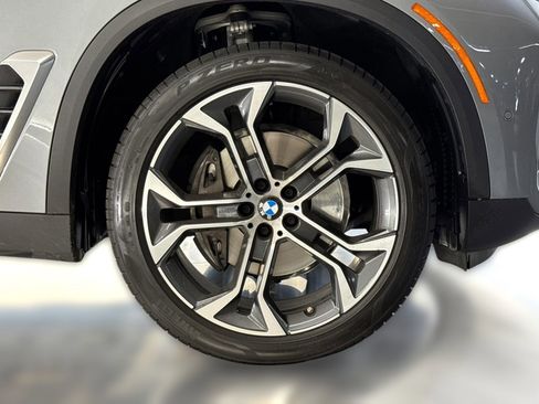 Used 2026 BMW X5 sDrive40i w/ Parking Assistance Package RWD image 11
