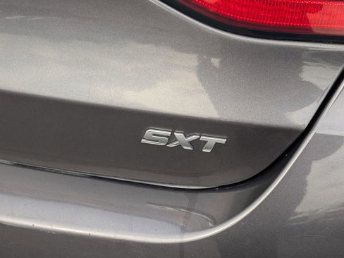 Used 2016 Dodge Dart SXT image 21