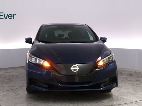 Used 2025 Nissan Leaf S FWD image 12