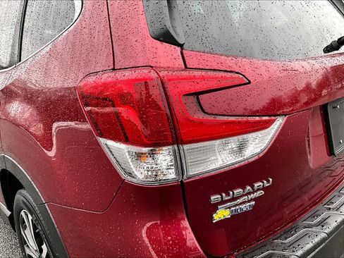 Used 2022 Subaru Forester Limited image 33