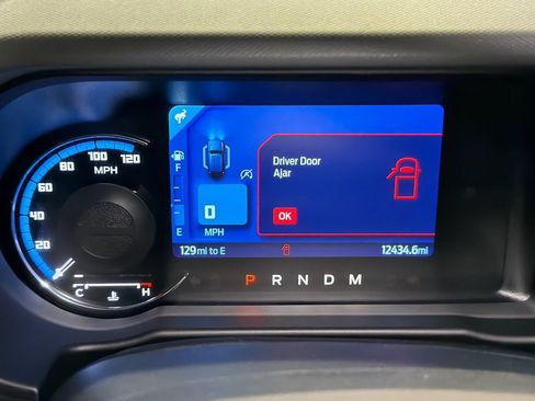 Used 2023 Ford Bronco Badlands w/ Sasquatch Package AWD/4WD image 22