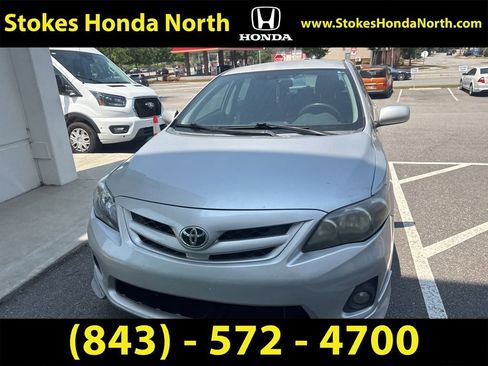 Used 2011 Toyota Corolla S FWD image 3