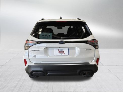 Certified 2025 Subaru Forester Touring w/ Popular Package - Touring AWD/4WD image 5