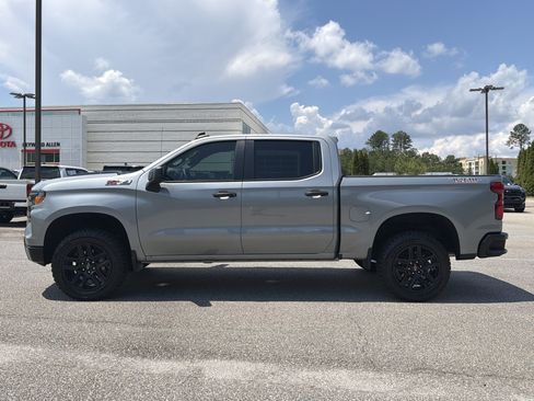 Used 2024 Chevrolet Silverado 1500 Custom Trail Boss AWD/4WD image 14