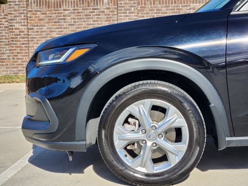 Certified 2023 Honda HR-V LX image 10