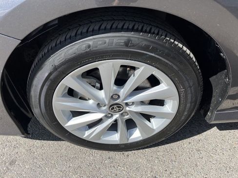 Used 2024 Toyota Camry LE image 18