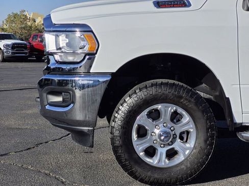 Used 2023 RAM 2500 Big Horn w/ Level 1 Equipment Group AWD/4WD image 6