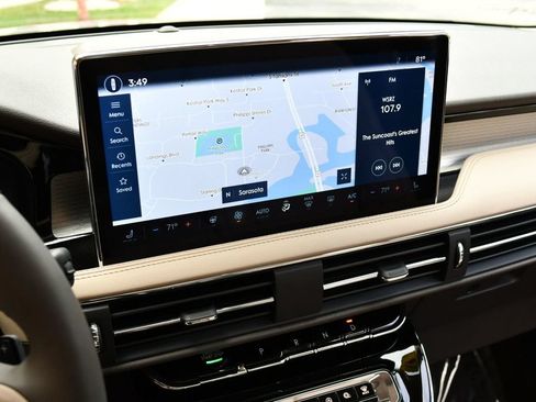 Used 2023 Lincoln Corsair FWD w/ Equipment Group 101A image 15