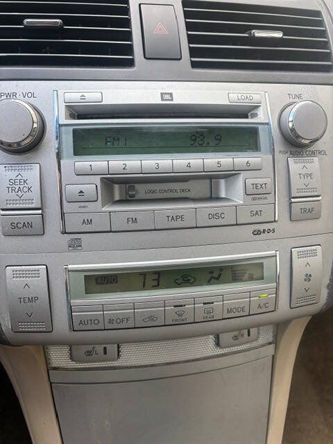 Used 2006 Toyota Solara SE FWD image 5