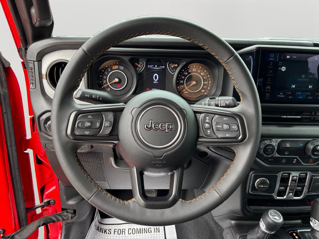 Used 2024 Jeep Wrangler Unlimited Sport AWD/4WD image 19
