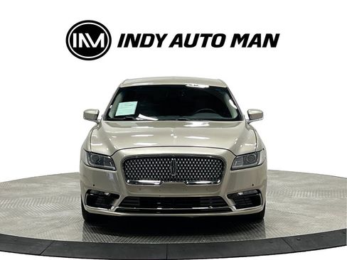 Used 2017 Lincoln Continental Select w/ Climate Package FWD image 10