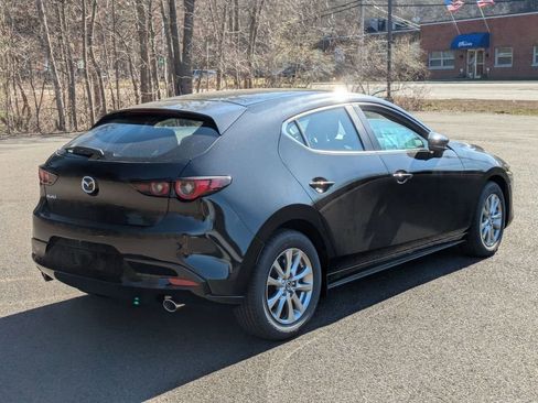 New 2026 MAZDA MAZDA3 s FWD image 3